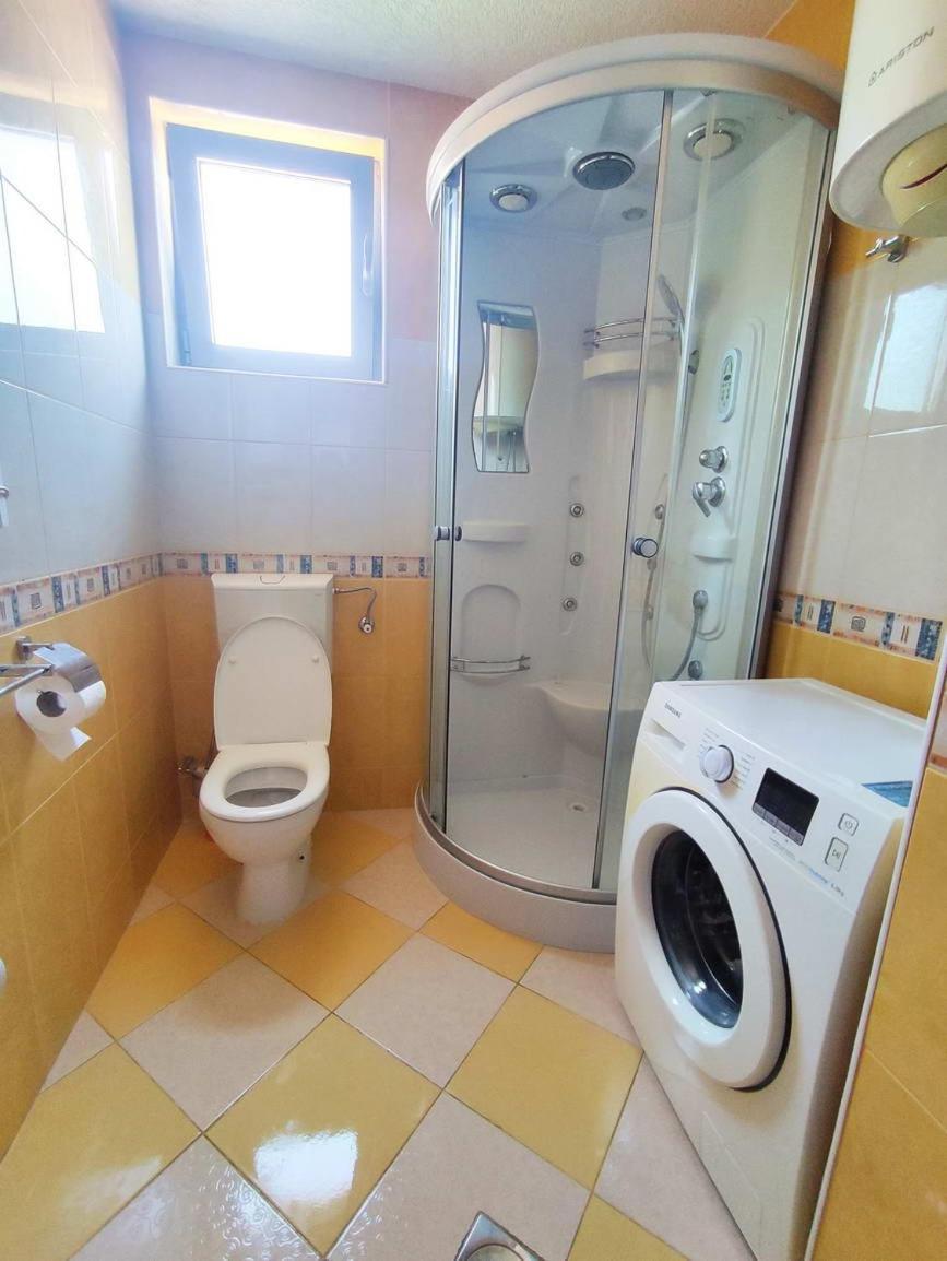Ferienwohnung Adrialux2 Budva Zimmer foto